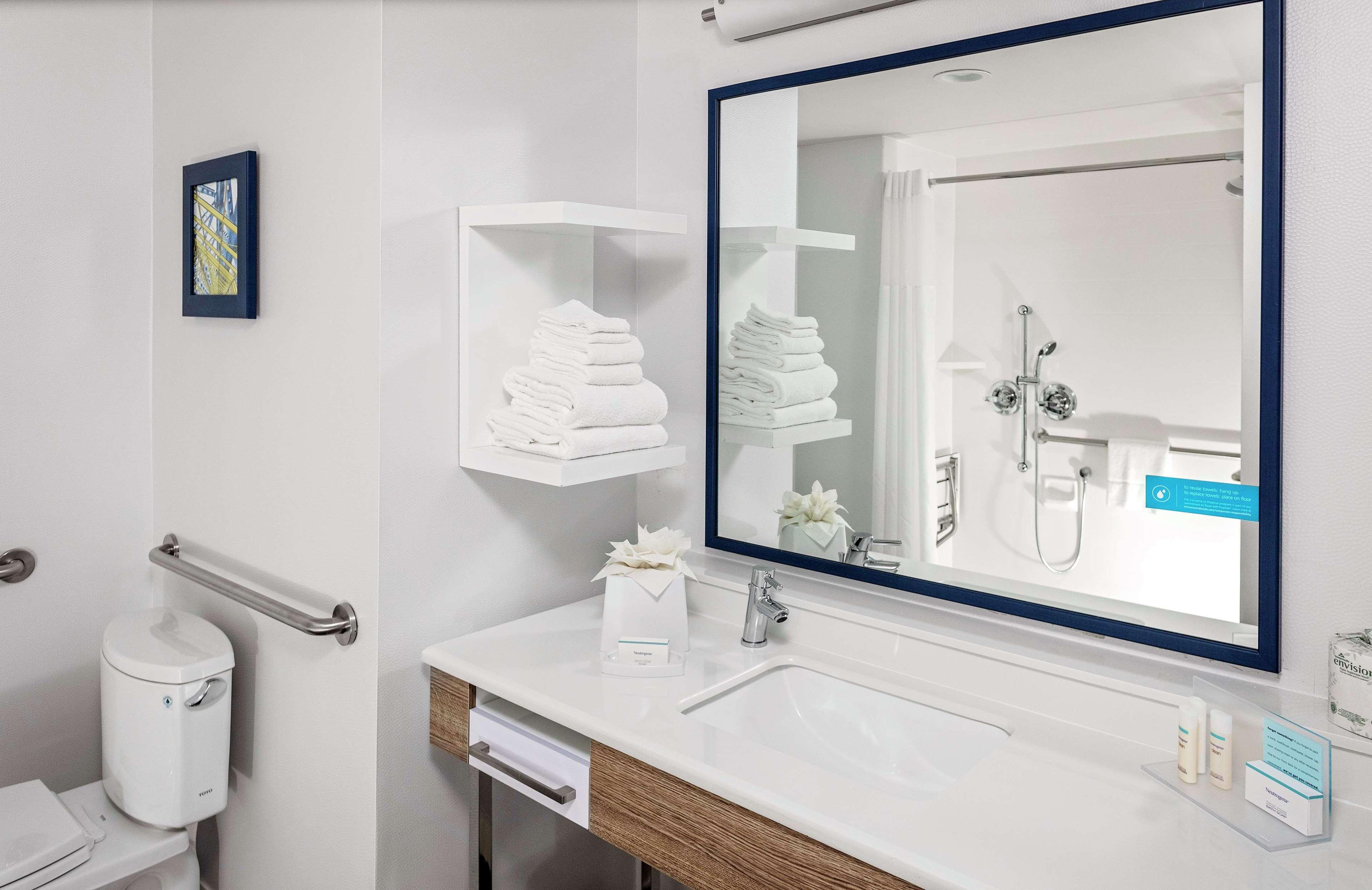 Hampton Inn Cranbury Esterno foto