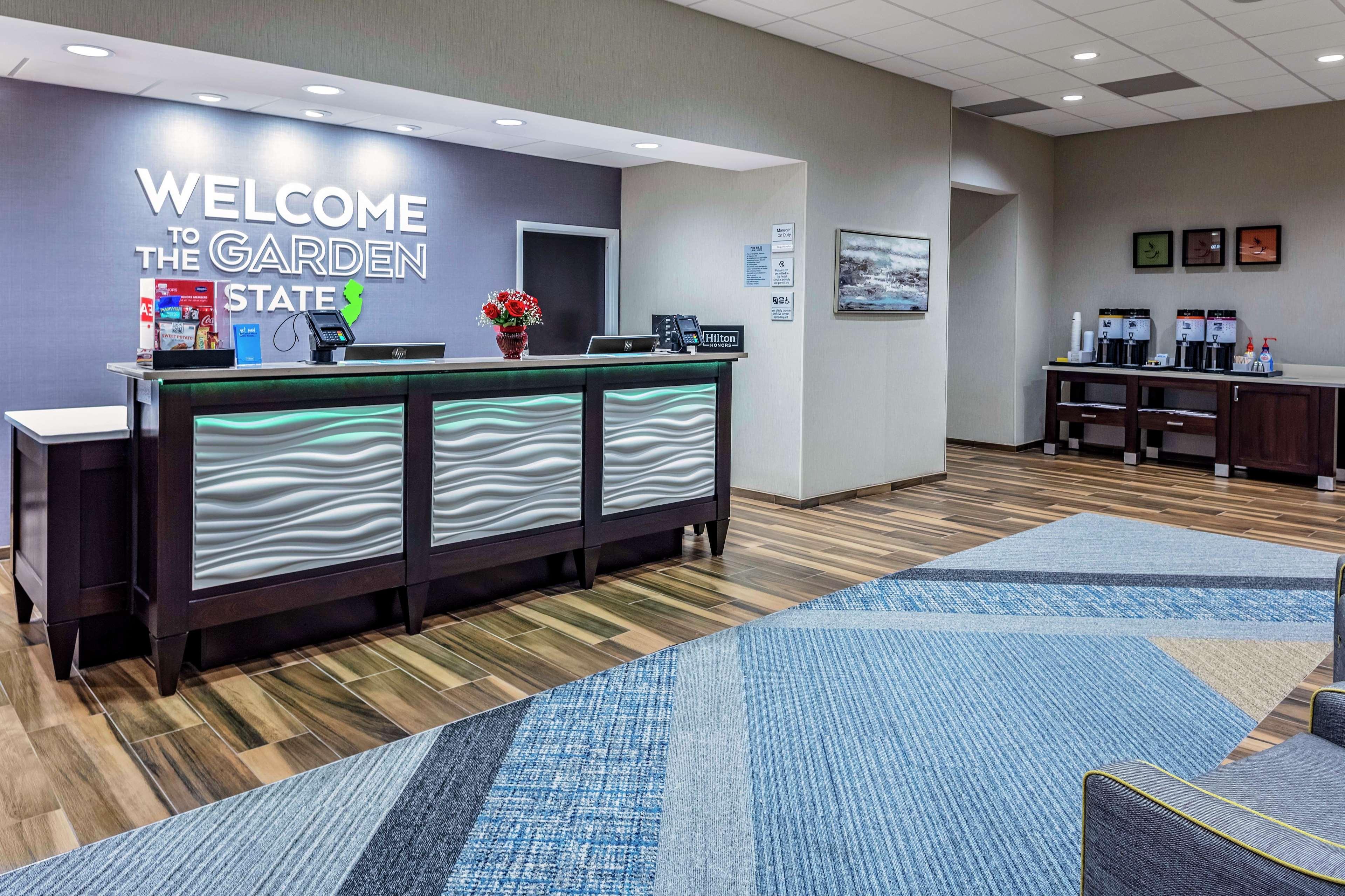 Hampton Inn Cranbury Esterno foto